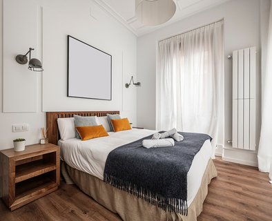 dt_hotels-Yrxr3bsPdS0-unsplash-cropped-flipped2
